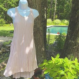 O’Neill beach coverup mini.